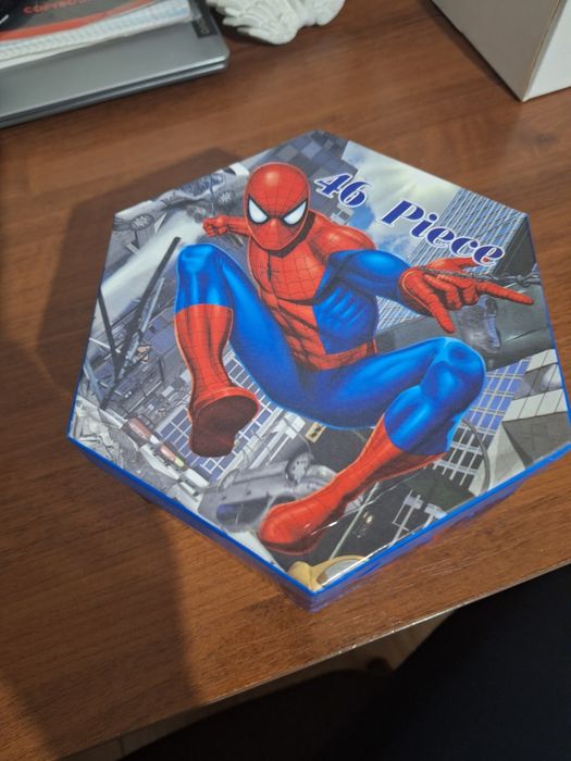 Коробочка от карандашей и красок