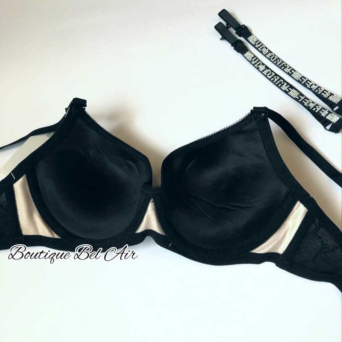 Луксозен сутиен Victoria's secret + подарък презрамки Victoria secret