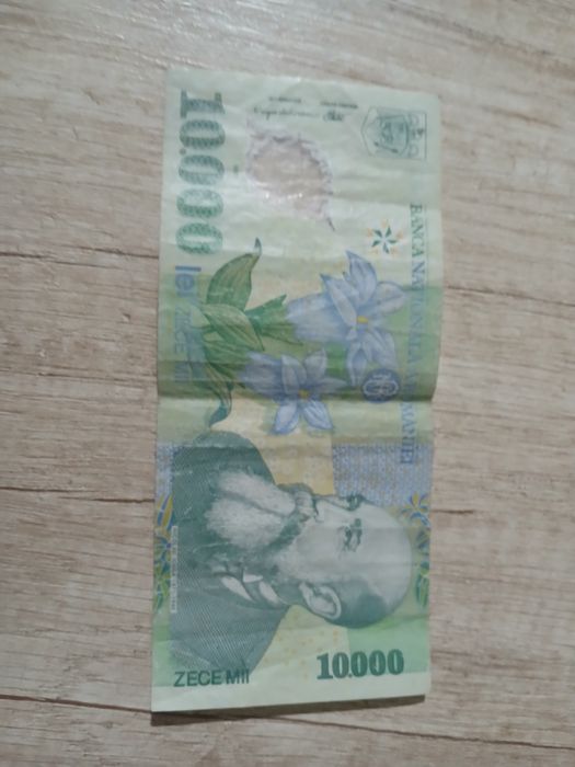 Vând  Bancnotă vechie  anul  2000