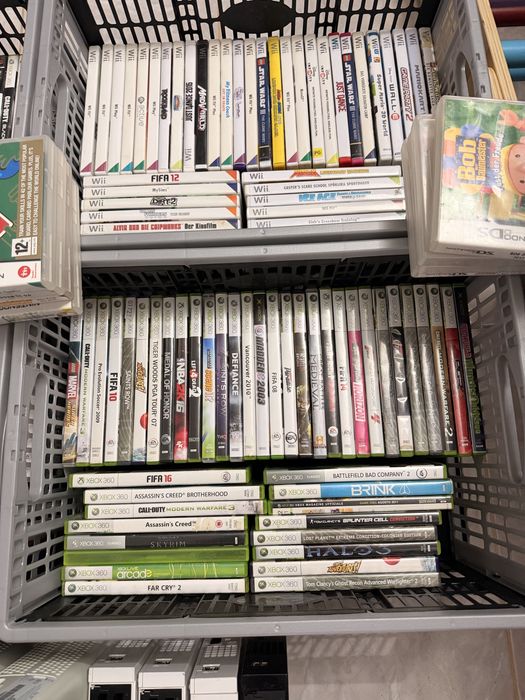 Lot jocuri video și console Xbox 360, PS3, Nintendo Wii