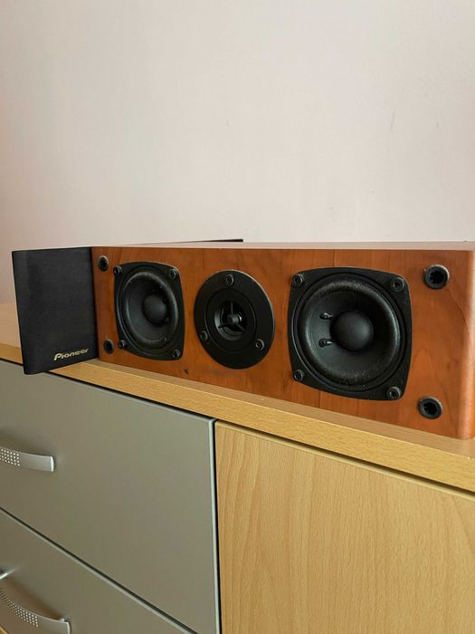 Тонколони и активен субуфер Pioneer