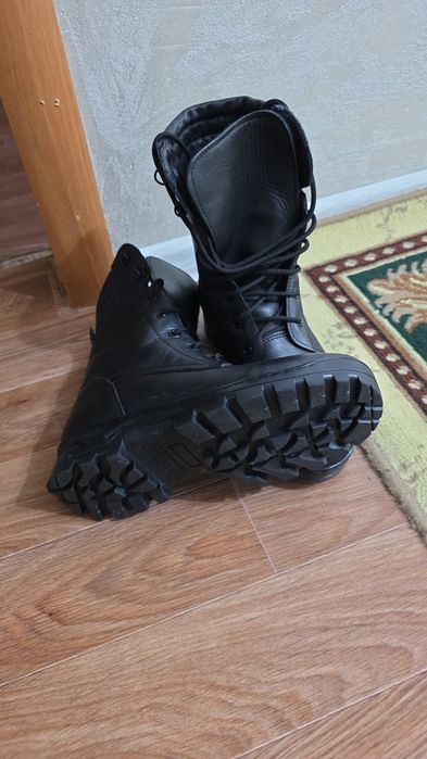 Продам берцы зимние