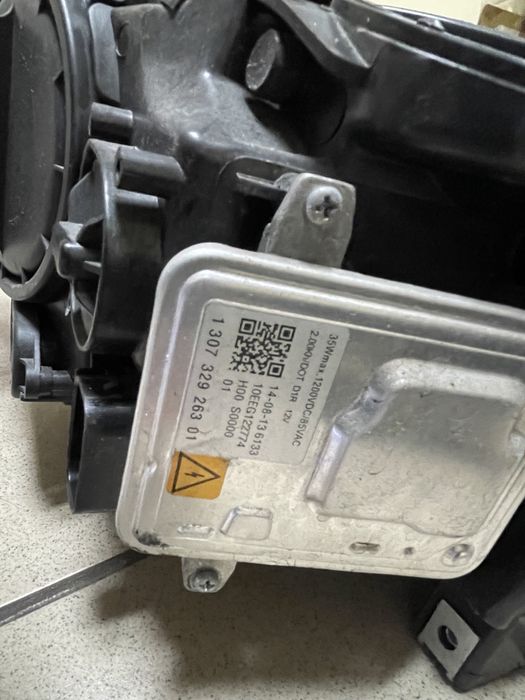 Фарове БМВ Ф10 F10 оборудвани