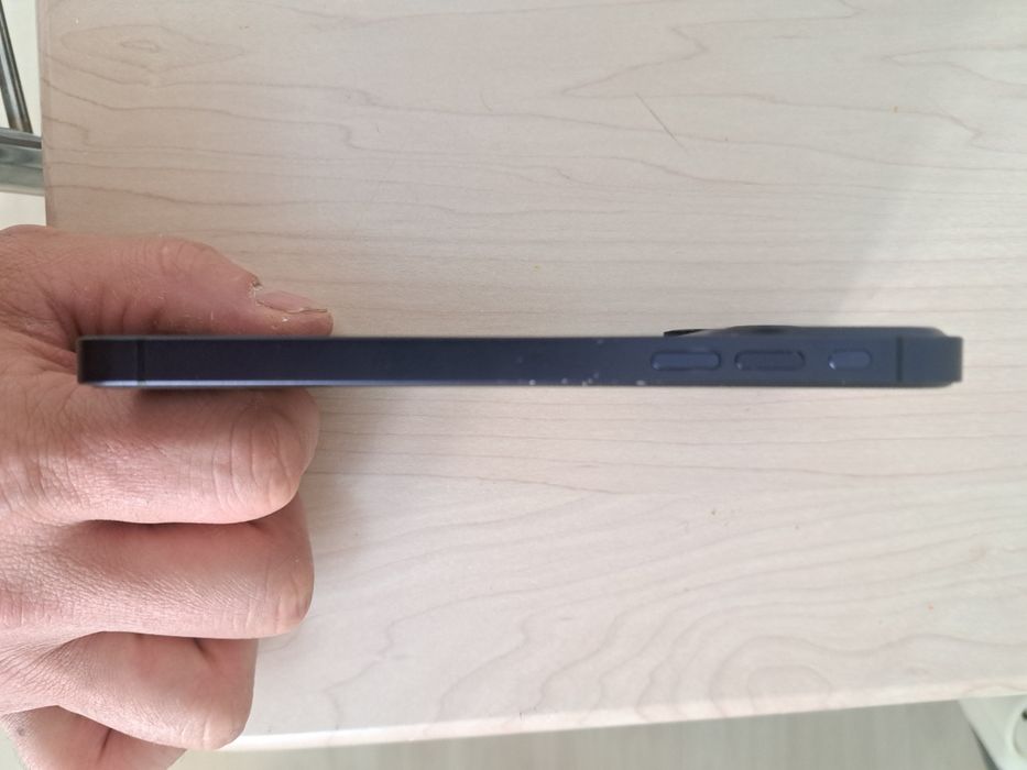 Продам айфон 17про iPhone 17 pro