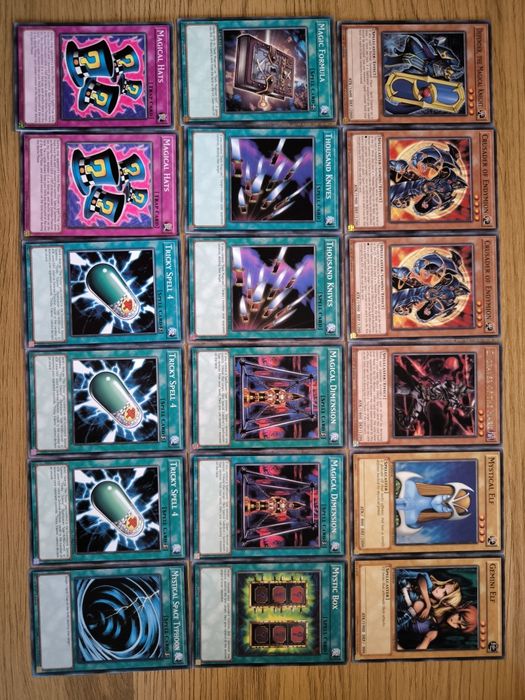 Yugioh Dark Magician deck