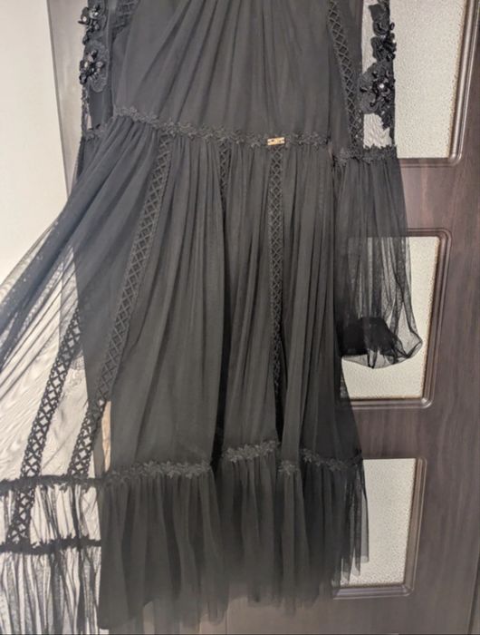 Rochie neagra din dantela deosebita