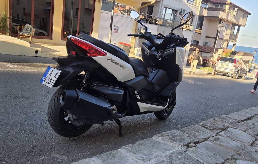 Yamaha x max 400