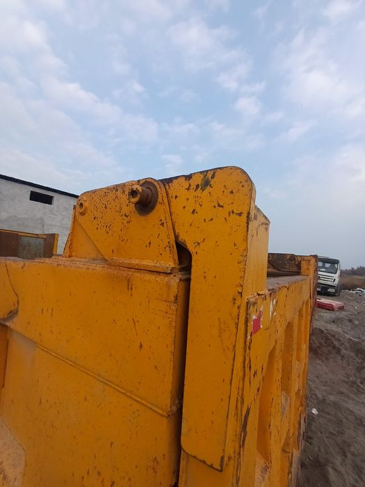 Xowa chakman kuzof sotiladi