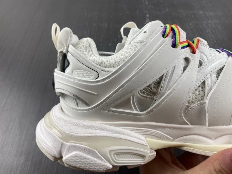 Balenciaga Track Sneaker "White/Rainbow Laces" | РАЗМЕРИ: 35 до 46