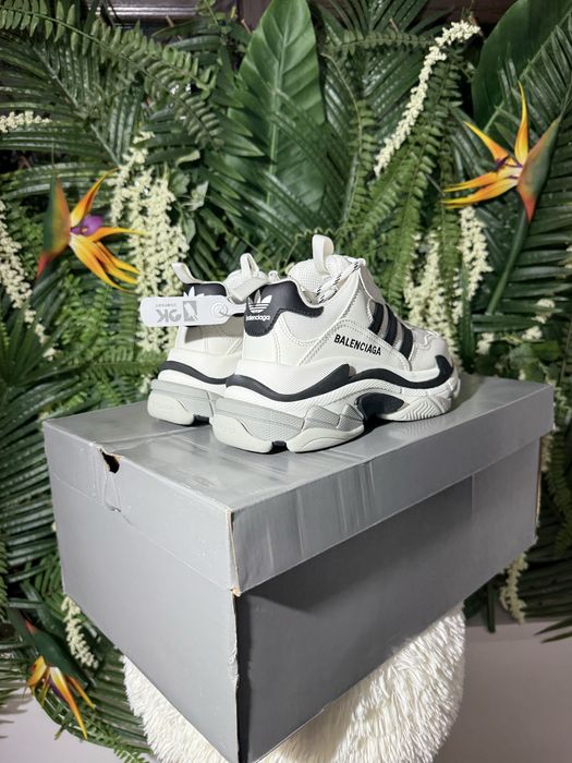 Balenciaga x Adidas Triple S White Black