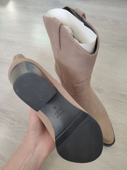 Ciocate bej  Jenny Fairy mărimea 39 NOI CU ETICHETA