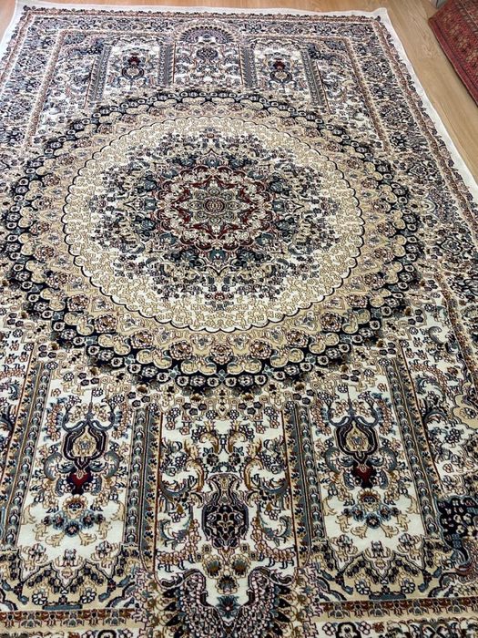 Новый ковер