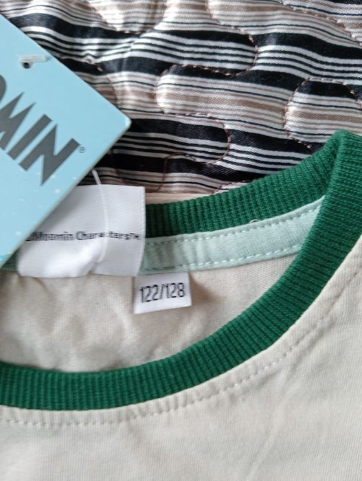 2 seturi de pijamale NOI, mărime 122-128