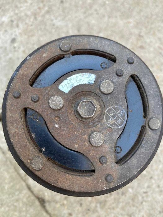 Compresor clima ac aer conditionat toyota yaris DENSO 447220-6352