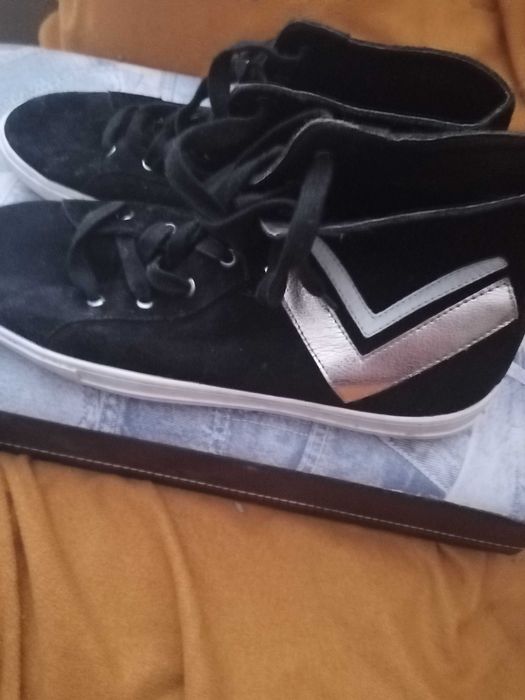 Кецове от естествен велур +подарък