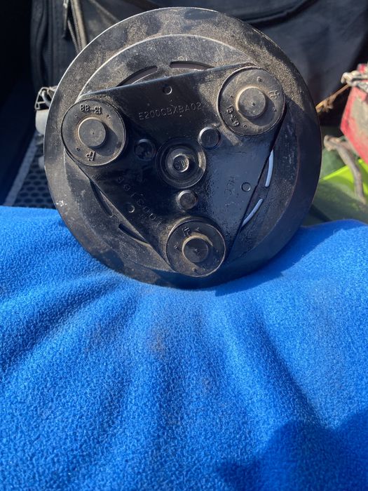 Компрессор хюндай HD 45