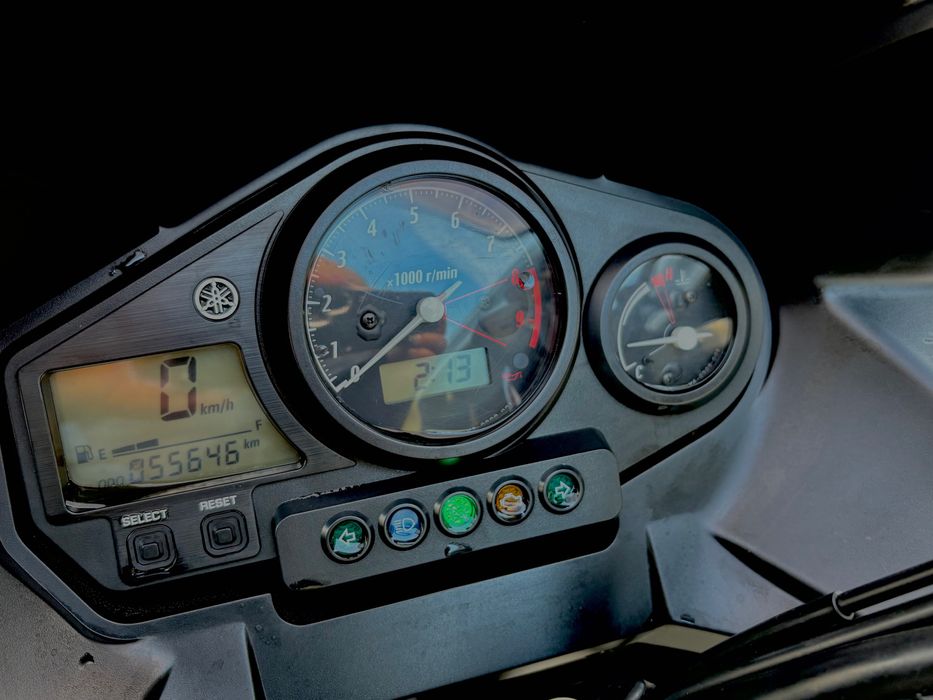 Продавам Yamaha TDM 900