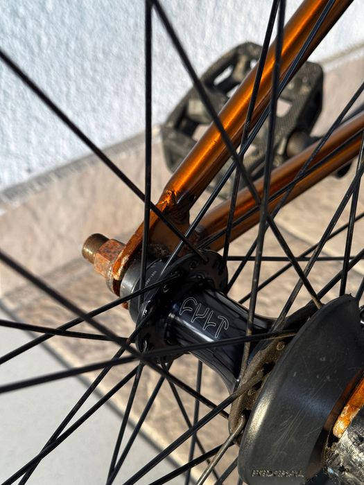 Vând bicicletă BMX custom street, park, plaza, Cult Gateway Bike 20.5.