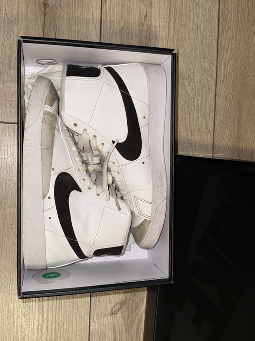 Продам Nike blazer