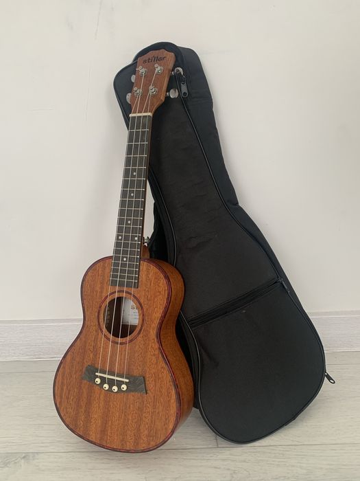 Продаю Укулеле стиллер