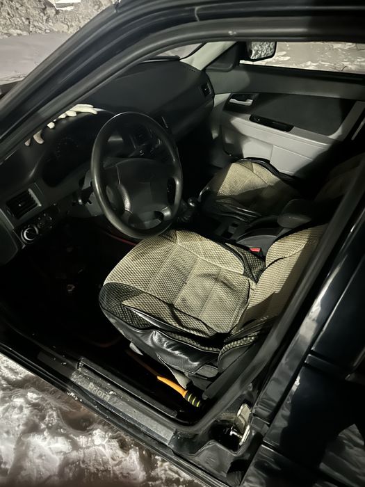 Продам приору 2008 год