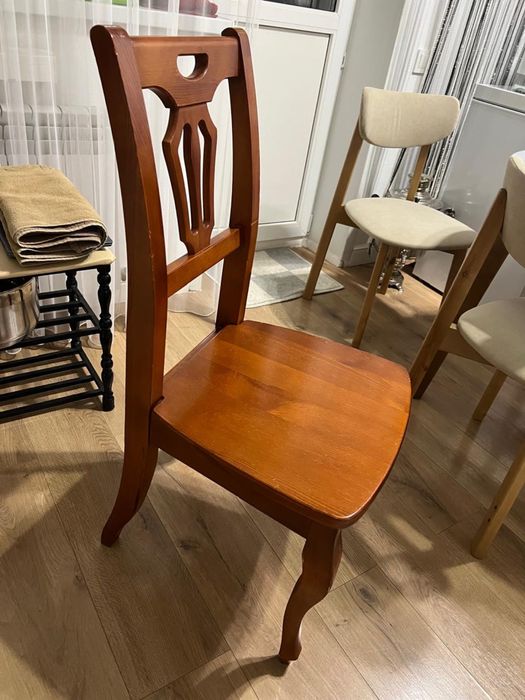 Стулья кухонные, деревянные