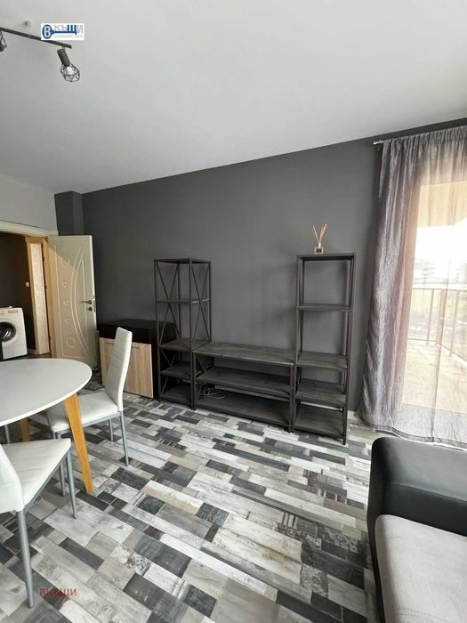 Продава се Двустаен апартамент в Велико Търново, Бузлуджа - 63 кв.м за 1810 €/кв.м - Снимка #3