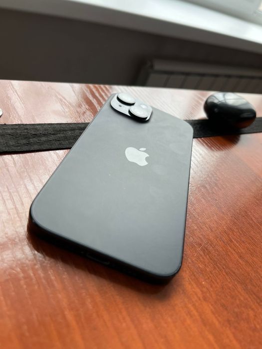 Продвм айфон 15!