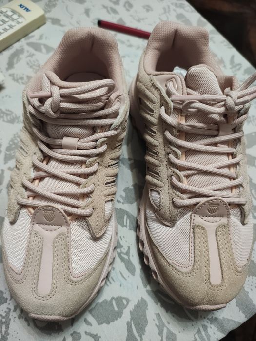 Маратонки K Swiss