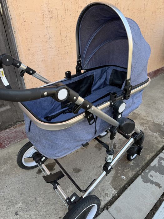 Продам коляску в хорошем состоянии