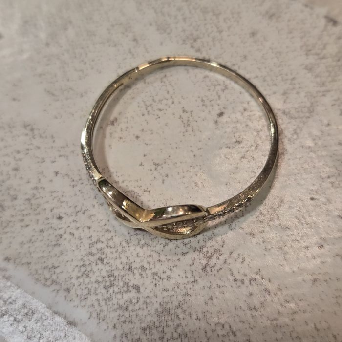 Дамски златен пръстен 14к нов