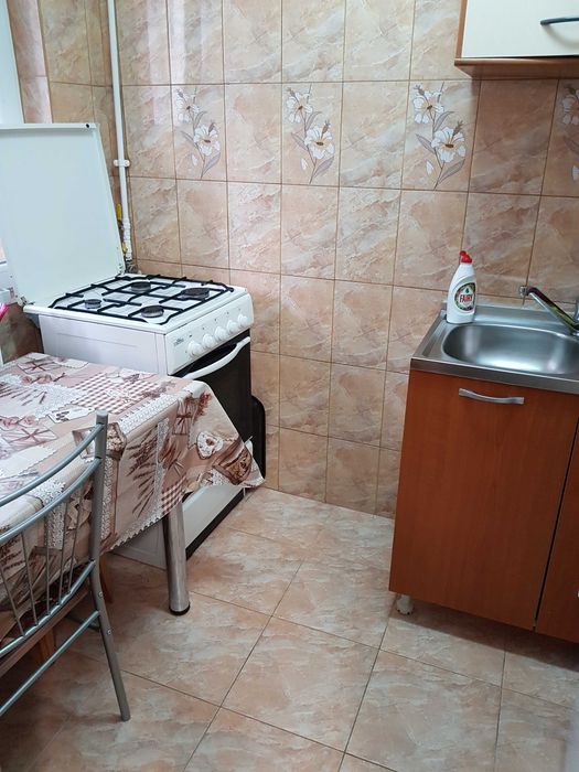 Proprietar , inchiriez Garsoniera , Lacul Tei , Parcul Circului