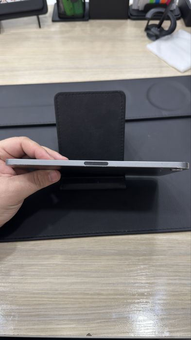 СРОЧНО ПРОДАМ iPad mini 6 (64 GB)