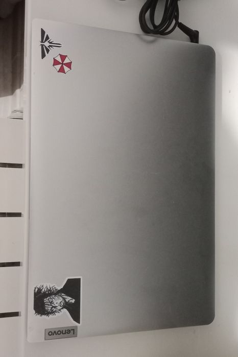 Lenovo IdeaPad Срочно ВОЗМОЖНО ТОРГ