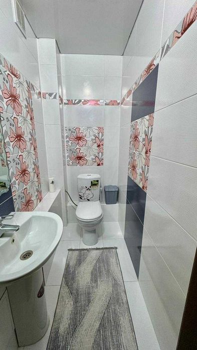 Продам 3 комнатную квартиру 96 кв. м
