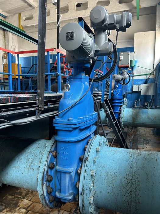 Задвижка с электроприводом в комплекте