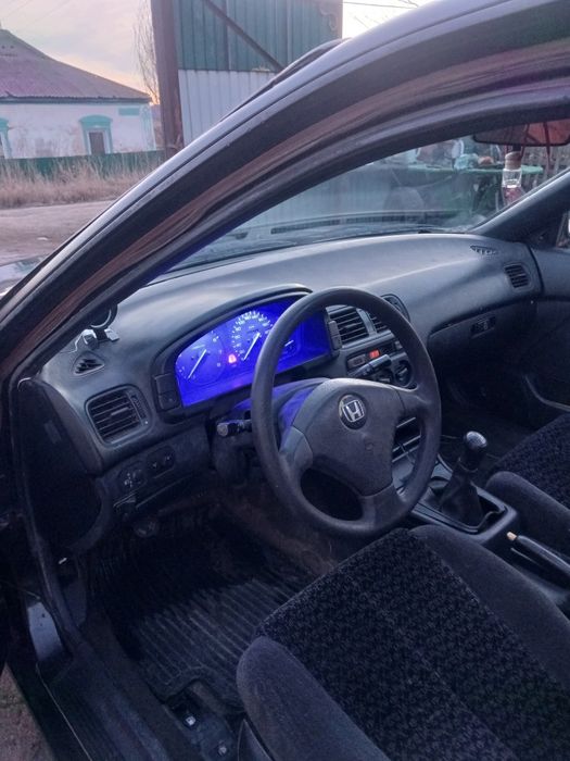 Продам автомобиль Хонда аккорд
