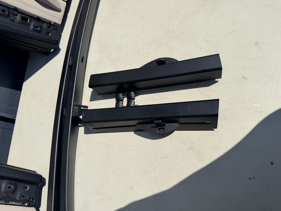 Fete usi spate BMW Seria 5 f10 perdelute /iluminare /boxe /culoare Oyster