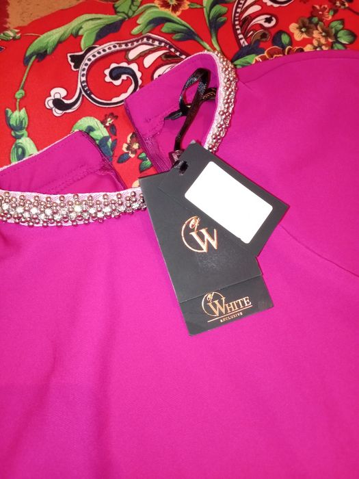 Платье малиновый