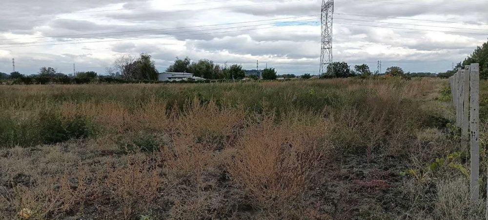 Продава се Парцел в Пловдив, Център - 10585 кв.м за 5 €/кв.м - Снимка #3
