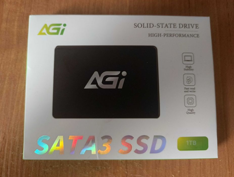 SSD накопитель Silicon Power и AGI  1 TB