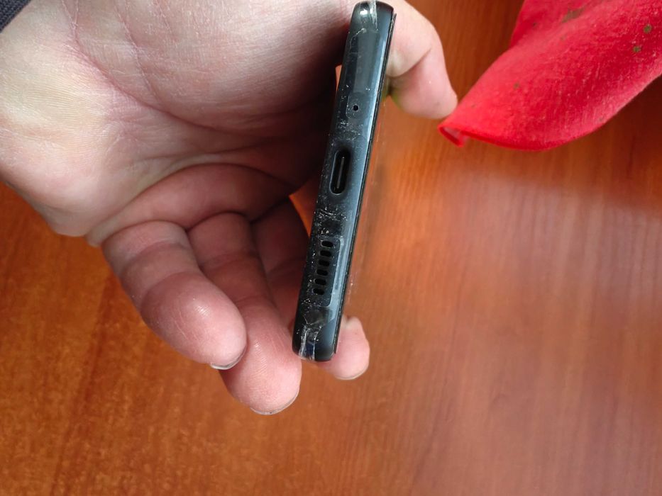 Samsung A33 5G телефон