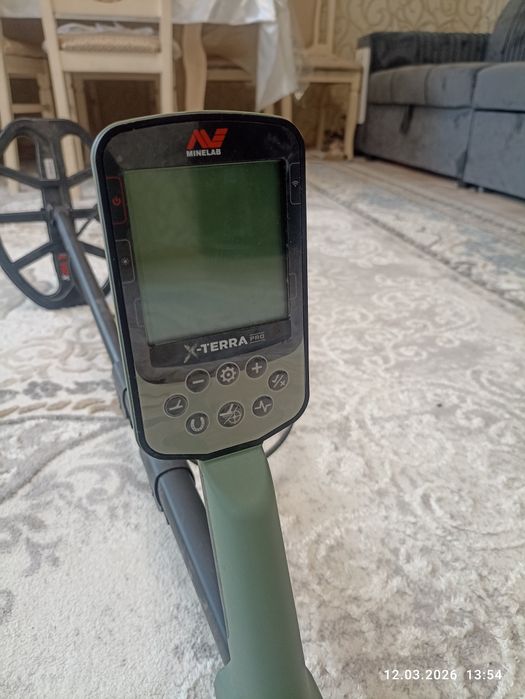 Срочно продам металлоискатель