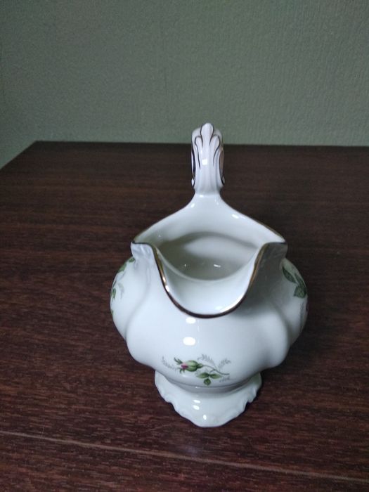 Соусник,, состояние отличное