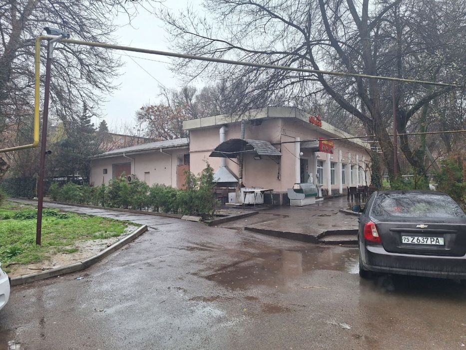 6 соток , Здание Чиланзар 26