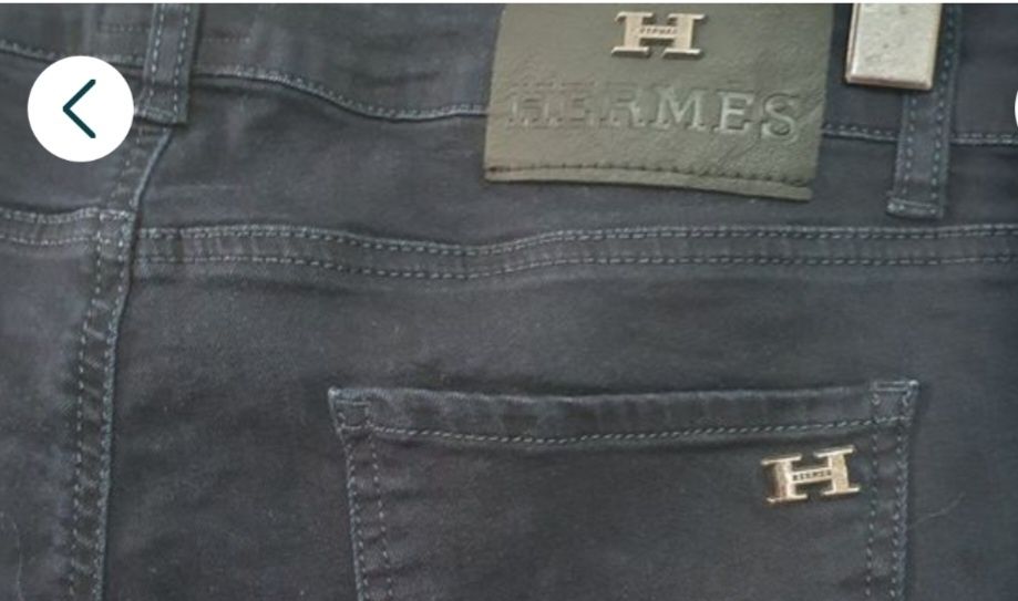 Blugi  masura w32  L 32