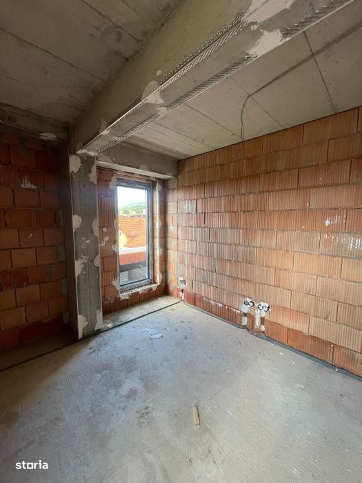 Apartament de 2 camere, 68,55 mp, zona Independentei