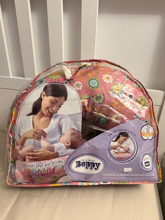 Perna bebe si alaptat Chicco Boppy 4 in 1