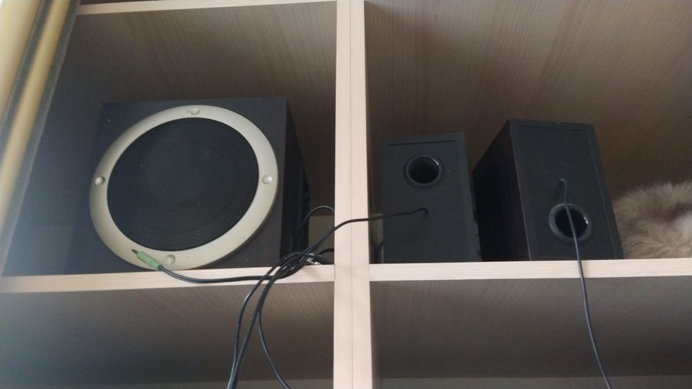 Продам саб и колонки