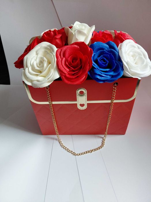 Aranjamente trandafiri de sapun